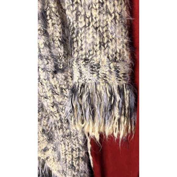 Urban outfitters Willow Fringe Cardigan Medium NWOT - Picture 6 of 13